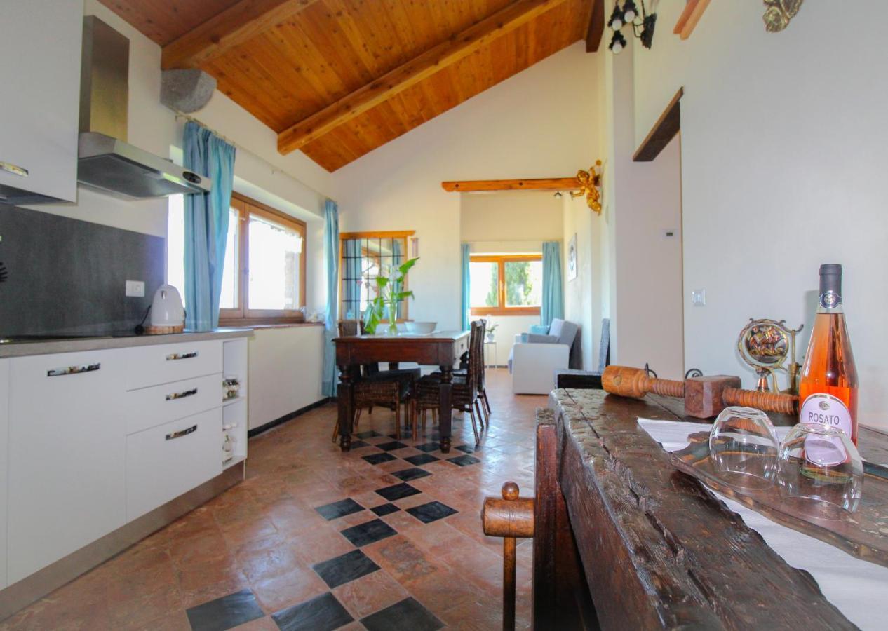Residenza Castellum Appartement Stazzona Buitenkant foto